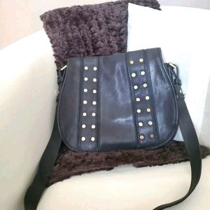 AUTH. TORY BURCH SADDLE CROSSBAG